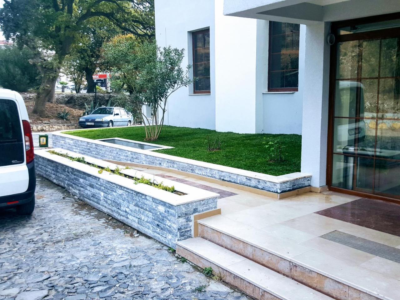 Berksoy Hotel Бергама Екстериор снимка